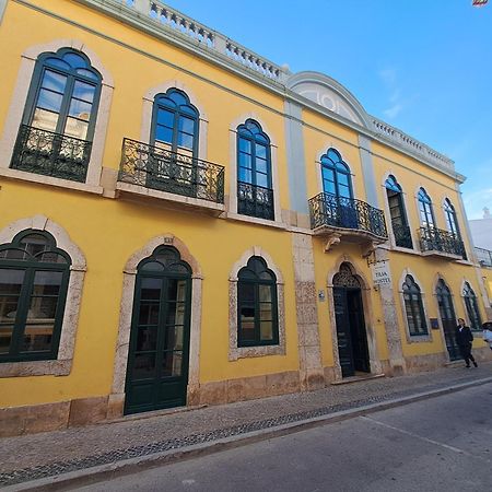 Tilia Hostel Фару Екстер'єр фото