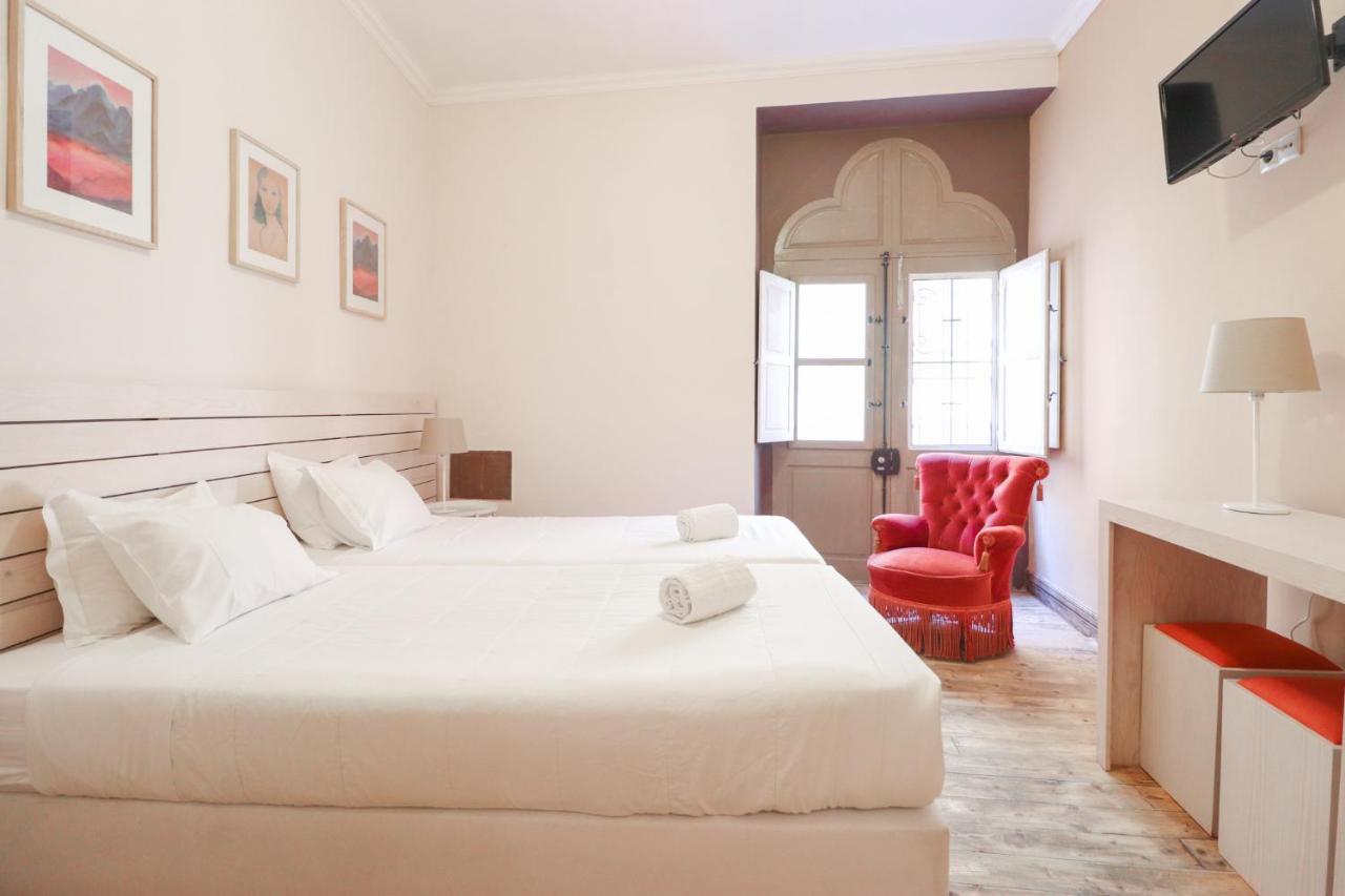 Tilia Hostel Фару Екстер'єр фото